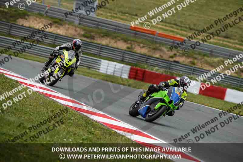 cadwell no limits trackday;cadwell park;cadwell park photographs;cadwell trackday photographs;enduro digital images;event digital images;eventdigitalimages;navarra;no limits trackdays;peter wileman photography;racing digital images;trackday digital images;trackday photos